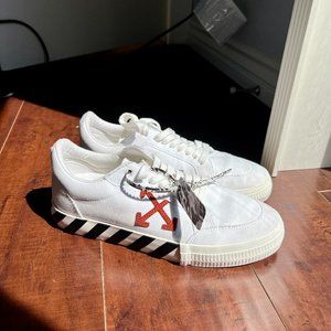 Off-White Vulcanized Low-Top Sneakers - White Ocher Yellow